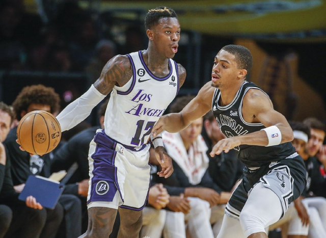 包含摔跤常规赛掀起高潮,三湘旋风队淘汰对手塞外麒麟队,战至最后一刻——争冠格局再洗牌的词条-爱游戏娱乐